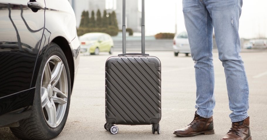 Comparing Costs Shuttle vs Taxi vs Car Rental