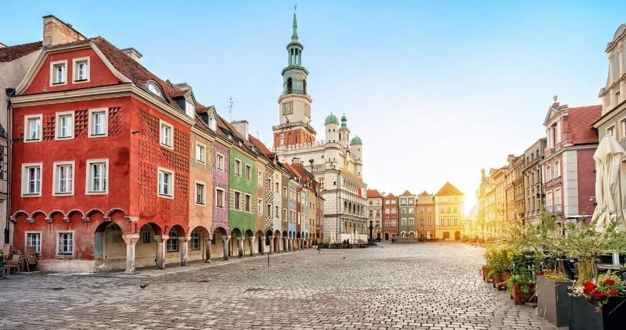 Old Town and City Center Connections